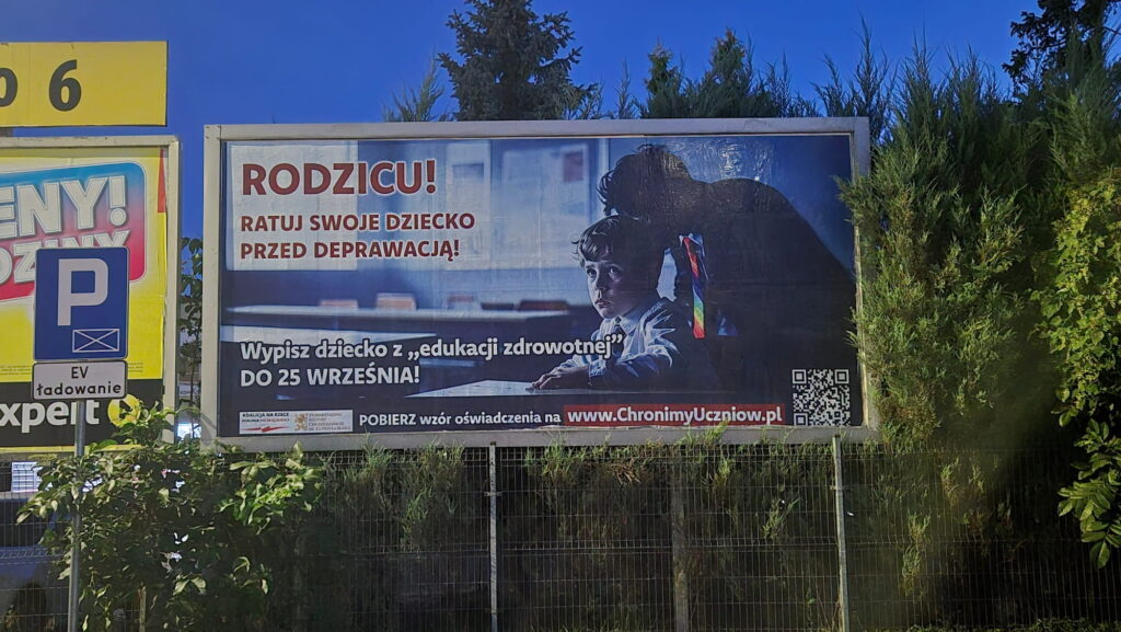 Namysłów 7459 Stawowa 1 parking marketu Biedronka